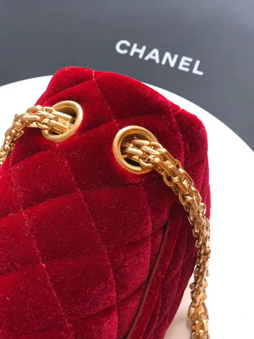 Chanel 20CM Mini Flap Bag 25A Velvet Red AS1116