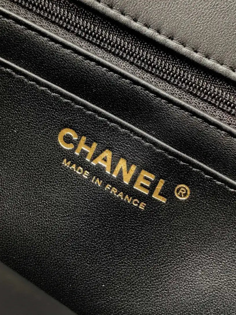Chanel 20CM Mini Flap Bag 25A Velvet Black AS1116