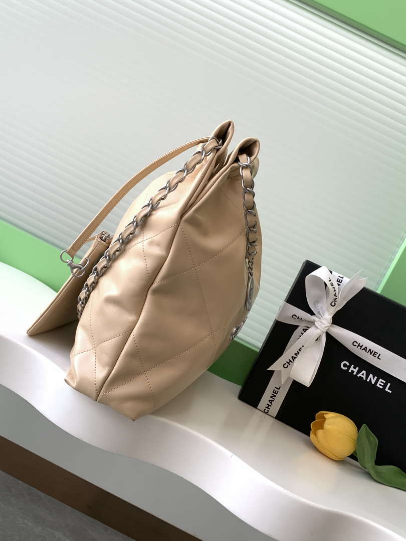 Chanel 22 AS3260 Small Handbag 25C Shiny Calfskin Apricot