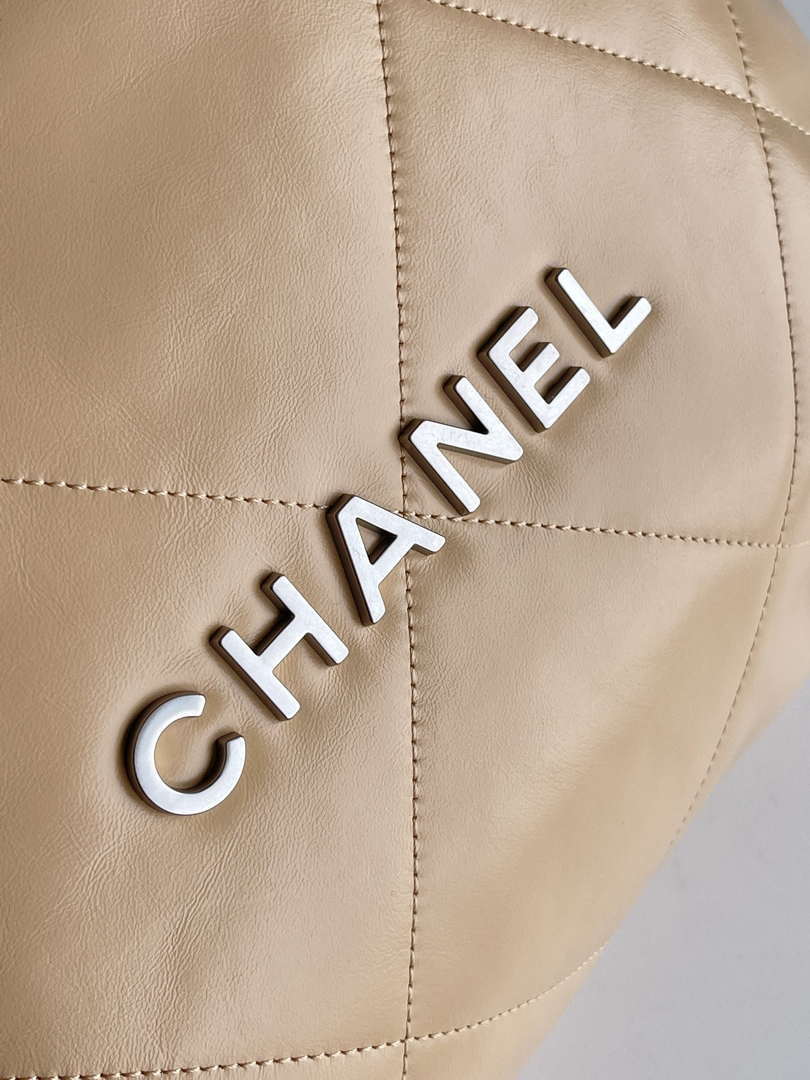 Chanel 22 AS3260 Small Handbag 25C Shiny Calfskin Apricot