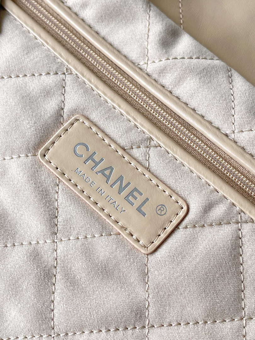 Chanel 22 AS3260 Small Handbag 25C Shiny Calfskin Apricot