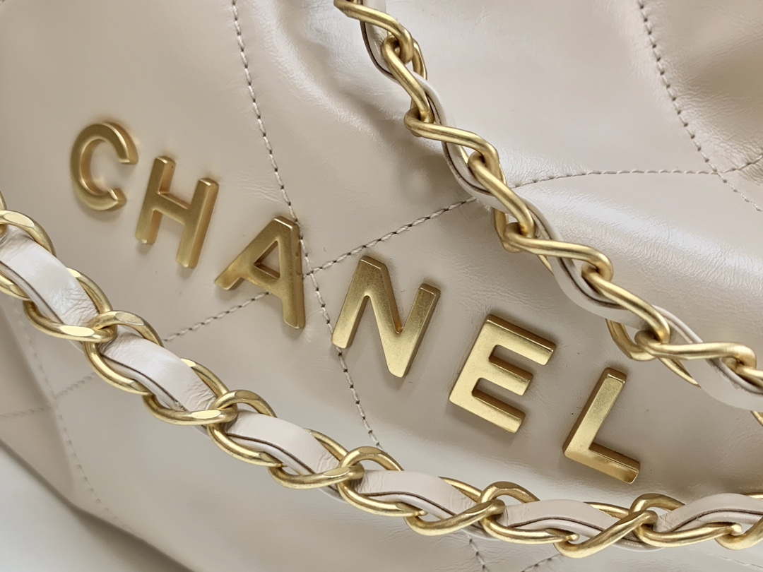 Chanel 22 AS3260 Small Handbag Shiny Calfskin Apricot