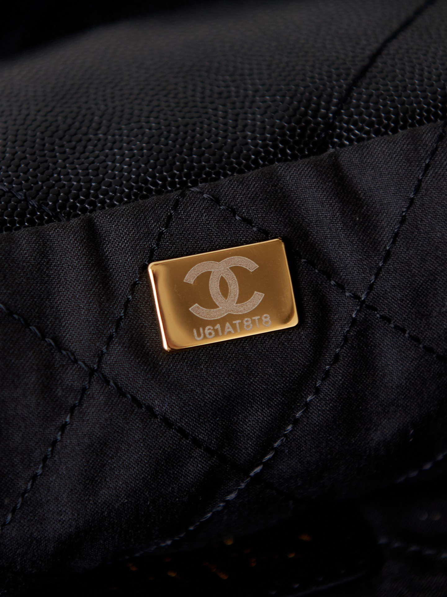 Chanel 22 AS3260 Small Handbag Shiny Calfskin Black Gold with black logo - Default Title - View 9