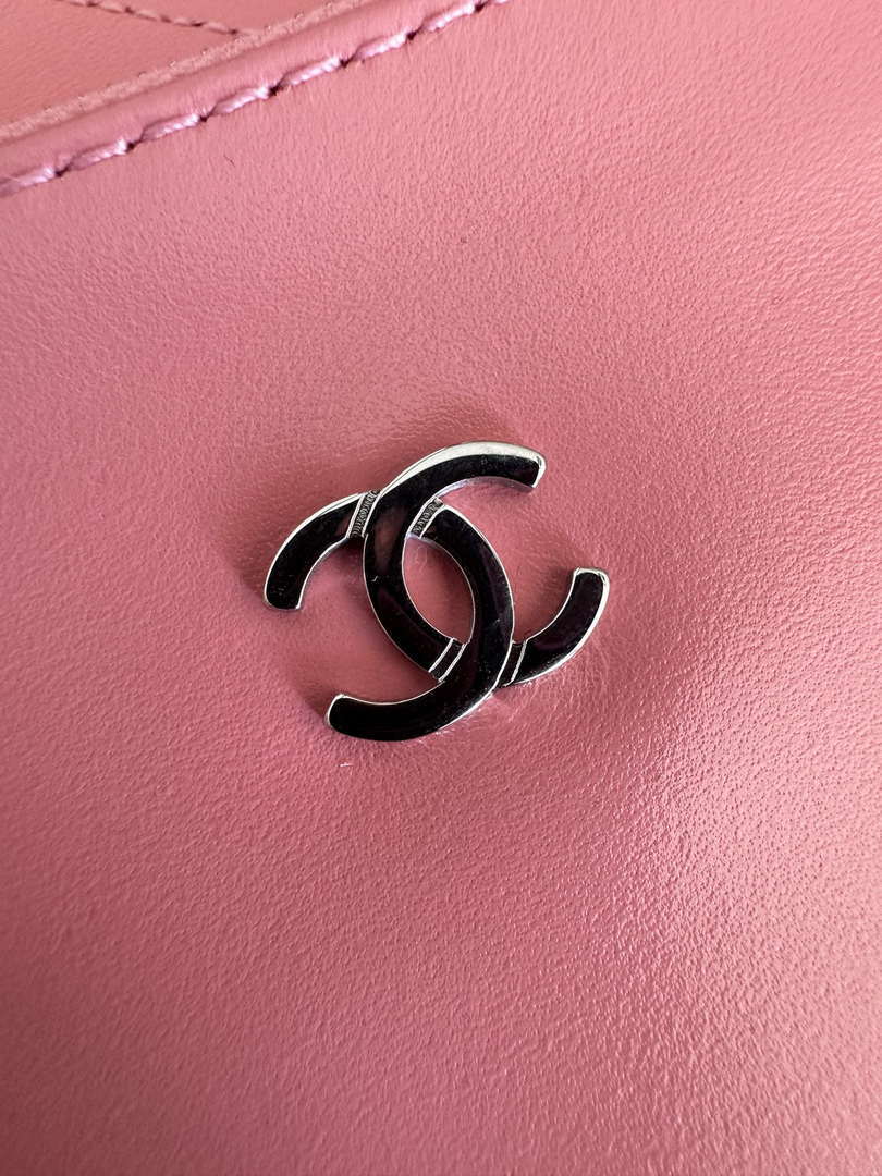 Chanel 22 AS3260 Small Handbag Shiny Calfskin Pink Symphony Hardware - Default Title - View 6
