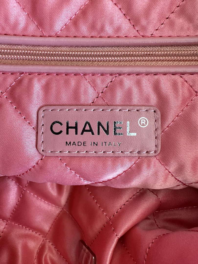 Chanel 22 AS3260 Small Handbag Shiny Calfskin Pink Symphony Hardware - Default Title - View 9