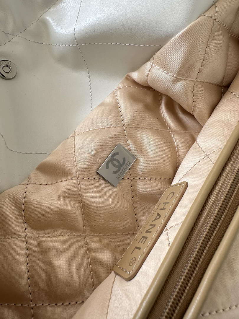 Chanel 22 AS3260 Small Handbag Shiny Calfskin White Symphony Hardware - Default Title - View 9