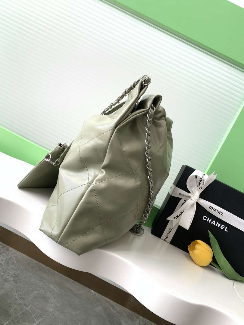 Chanel 22 AS3261 Handbag 24K Shiny Calfskin Light Green Silver - Default Title - View 2