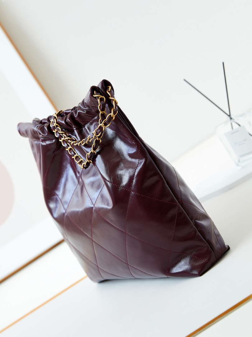Chanel 22 AS3261 Handbag Shiny Calfskin Dark Red