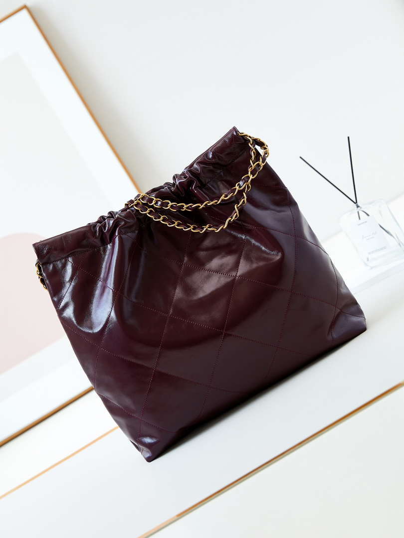 Chanel 22 AS3261 Handbag Shiny Calfskin Dark Red