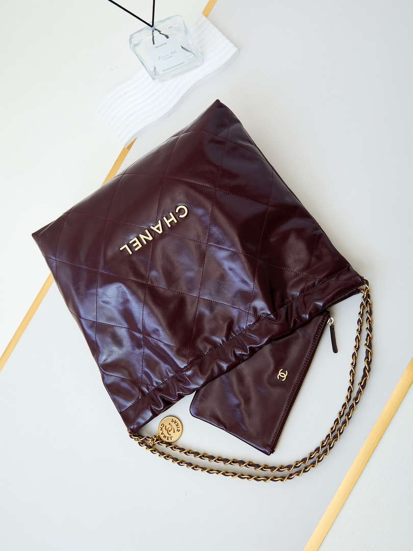 Chanel 22 AS3261 Handbag Shiny Calfskin Dark Red