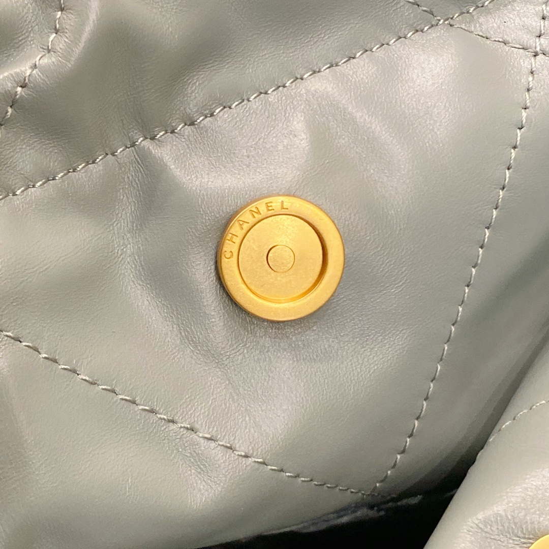 Chanel 22 Handbag Shiny Calfskin AS3261 Light Green Gold - Default Title - View 8