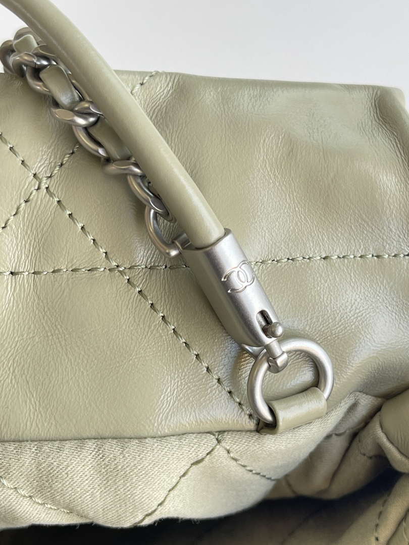 Chanel 22 AS3980 Mini Handbag 25C Shiny Calfskin & Silver-Tone Metal Light Green