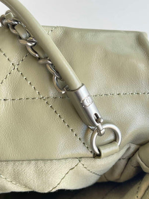 Chanel 22 AS3980 Mini Handbag 25C Shiny Calfskin & Silver-Tone Metal Light Green - Default Title - View 8