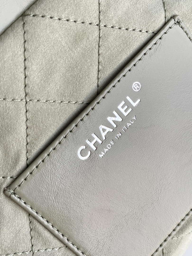 Chanel 22 AS3980 Mini Handbag 25C Shiny Calfskin & Silver-Tone Metal Light Green
