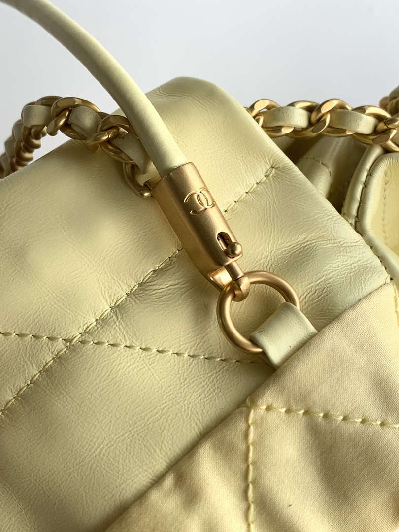 Chanel 22 AS3980 Mini Handbag 25C Shiny Calfskin & Gold -Tone Metal Light Yellow