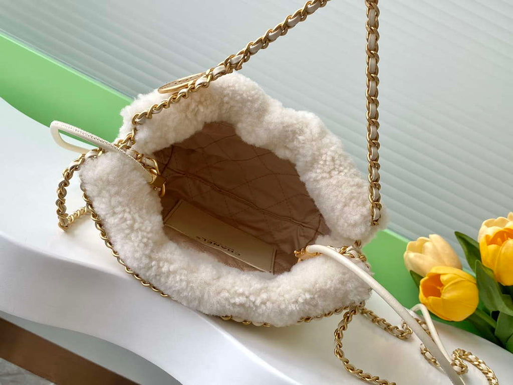 Chanel 22 AS3980 Mini Handbag wool & Gold-Tone Metal Beige