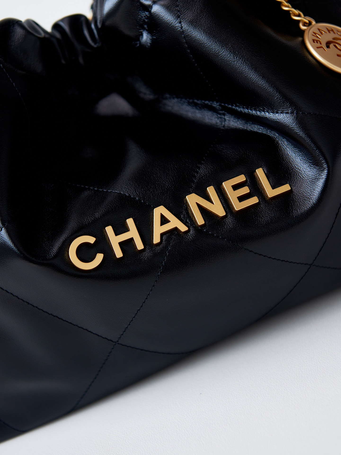 Chanel 22 Bag AS4486 Small Handbag Shiny Calfskin Black With Gold