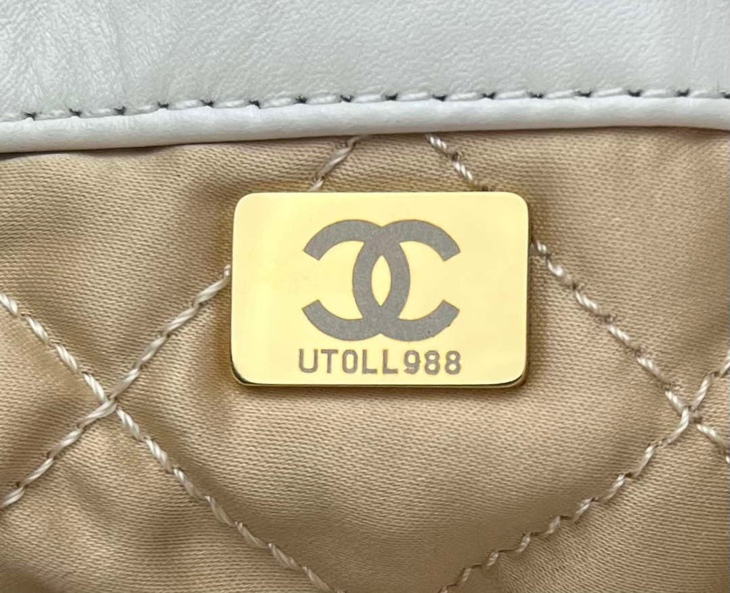 Chanel 22 Backpack AS3859 Shiny White Calfskin With Gold