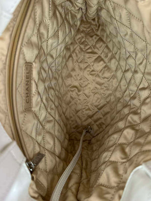 Chanel 22 Backpack AS3859 Shiny White Calfskin With Silver - Default Title - View 7