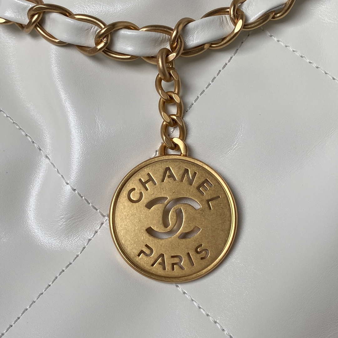 Chanel 22 Bag AS4486 Handbag Shiny Calfskin White With Gold - Default Title - View 4