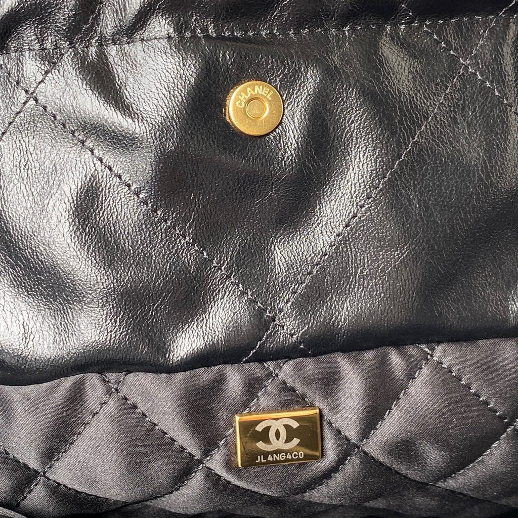 Chanel 22 Handbag AS3261 Shiny Calfskin Gold-Tone Metal Black Logo Gold