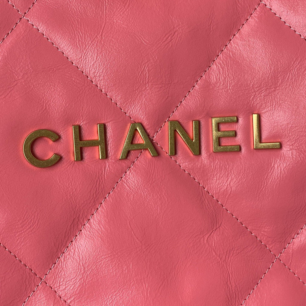 Chanel 22 Handbag AS3261 Shiny Calfskin Gold-Tone Metal Coral Pink