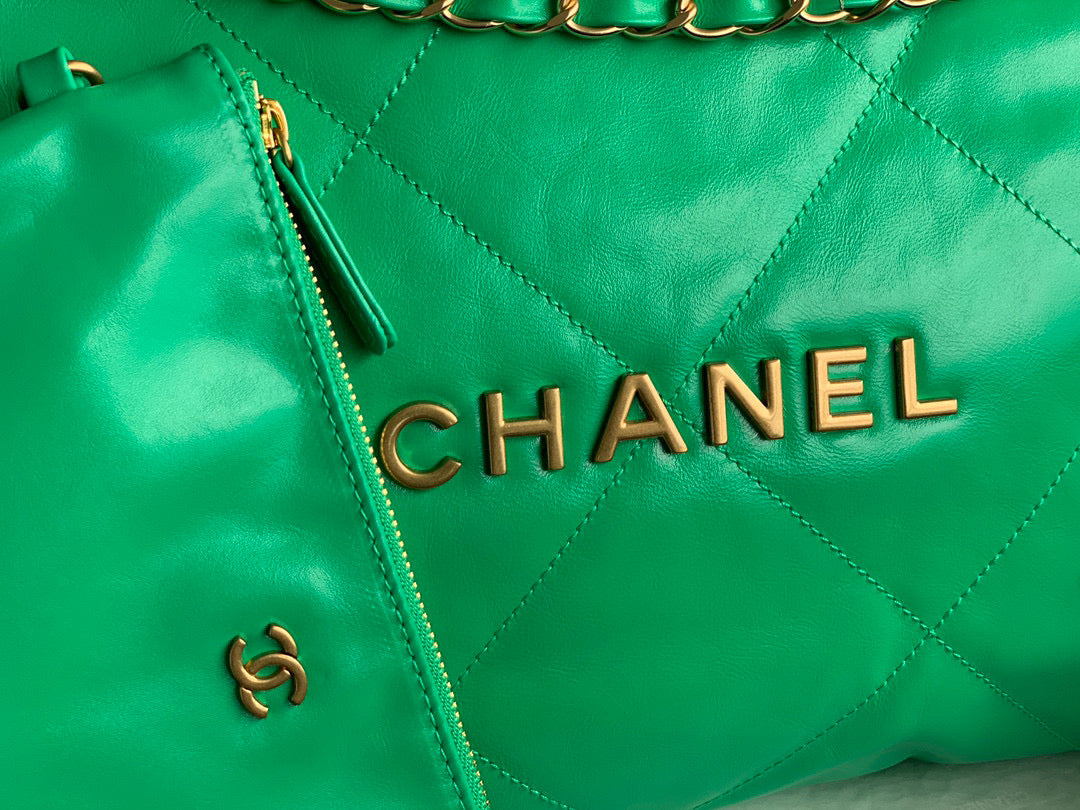 Chanel 22 Handbag AS3261 Shiny Calfskin Gold-Tone Metal Green - Default Title - View 3