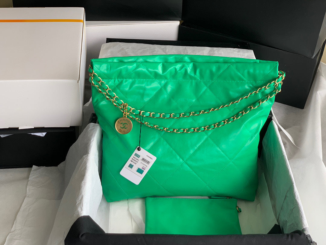 Chanel 22 Handbag AS3261 Shiny Calfskin Gold-Tone Metal Green