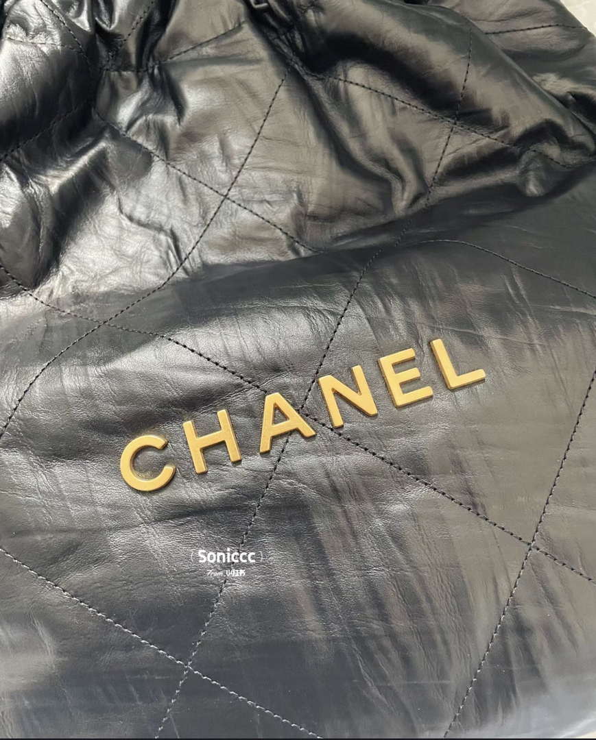 Chanel 22 Handbag AS3261 Wrinkled Calfskin leather Black Gold
