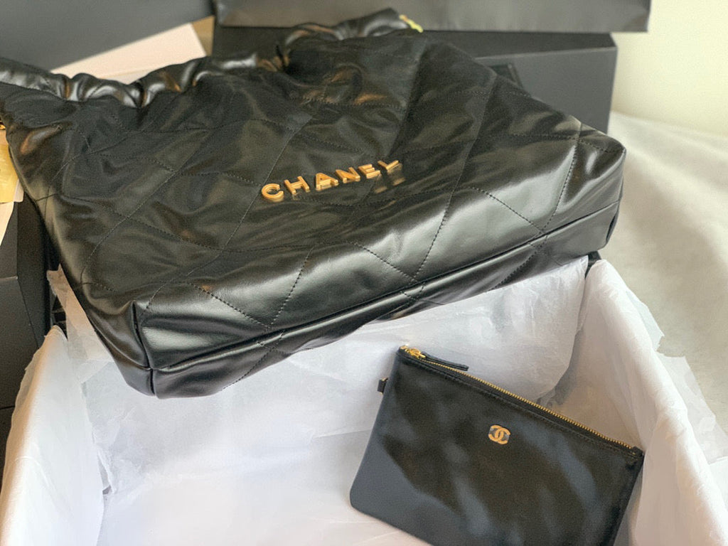 Chanel 22 Large Handbag Shiny Calfskin Gold-Tone Meta AS3262 Black