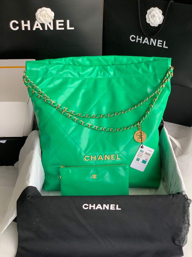 Chanel 22 Large Handbag Shiny Calfskin Gold-Tone Metal AS3262 Green - Default Title - View 1