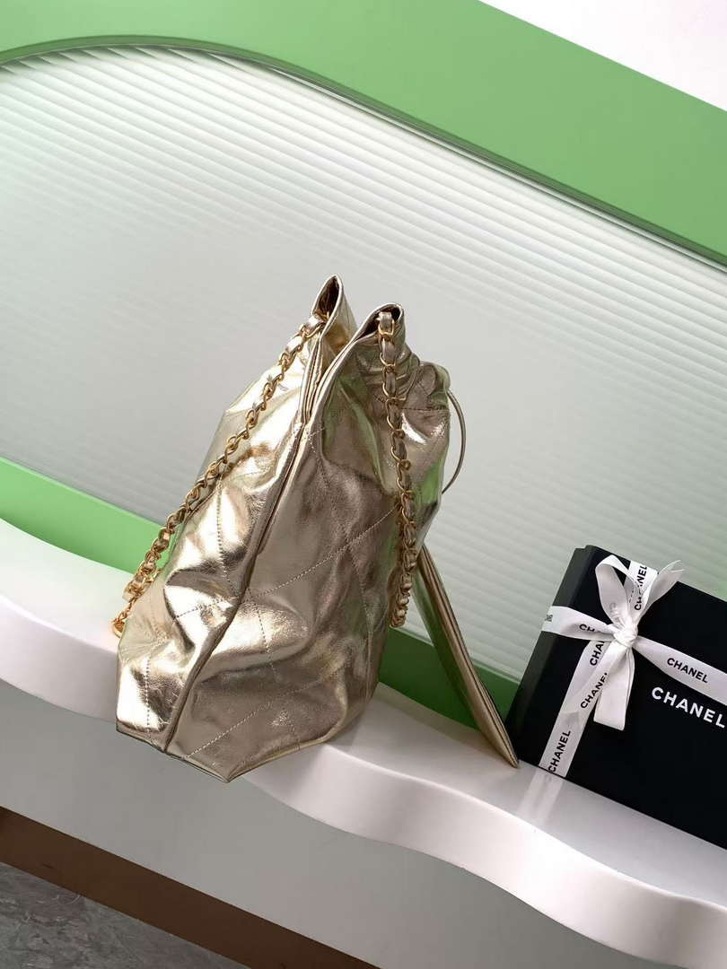 Chanel 22 Handbag Fantasy color Calfskin & Gold-Tone Metal AS3261 Gold