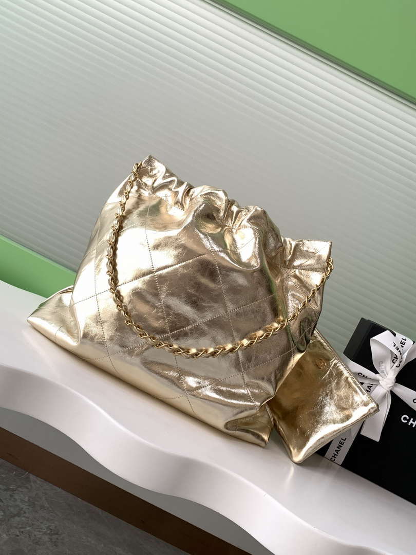 Chanel 22 Handbag Fantasy color Calfskin & Gold-Tone Metal AS3261 Gold