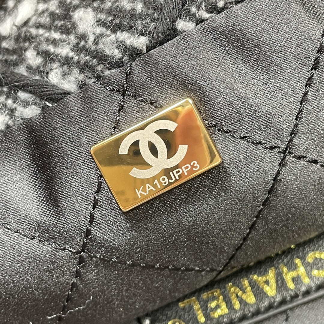 Chanel 22 Handbag Gold-Tone Metal Canvas AS3260 Gray and White - Default Title - View 8