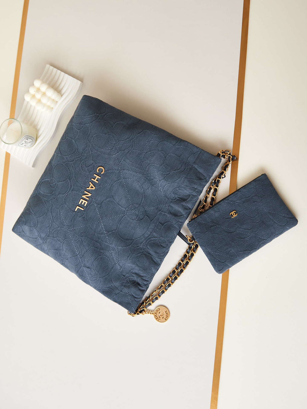 Chanel 22 Handbag Shiny AS3261 Navy Blue Velvet Gold