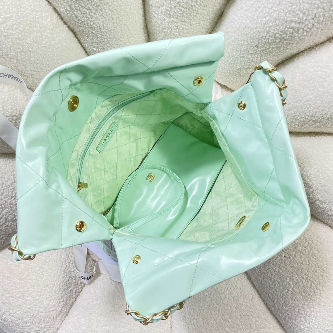 Chanel 22 Handbag Shiny Calfskin AS3261 Mint Green