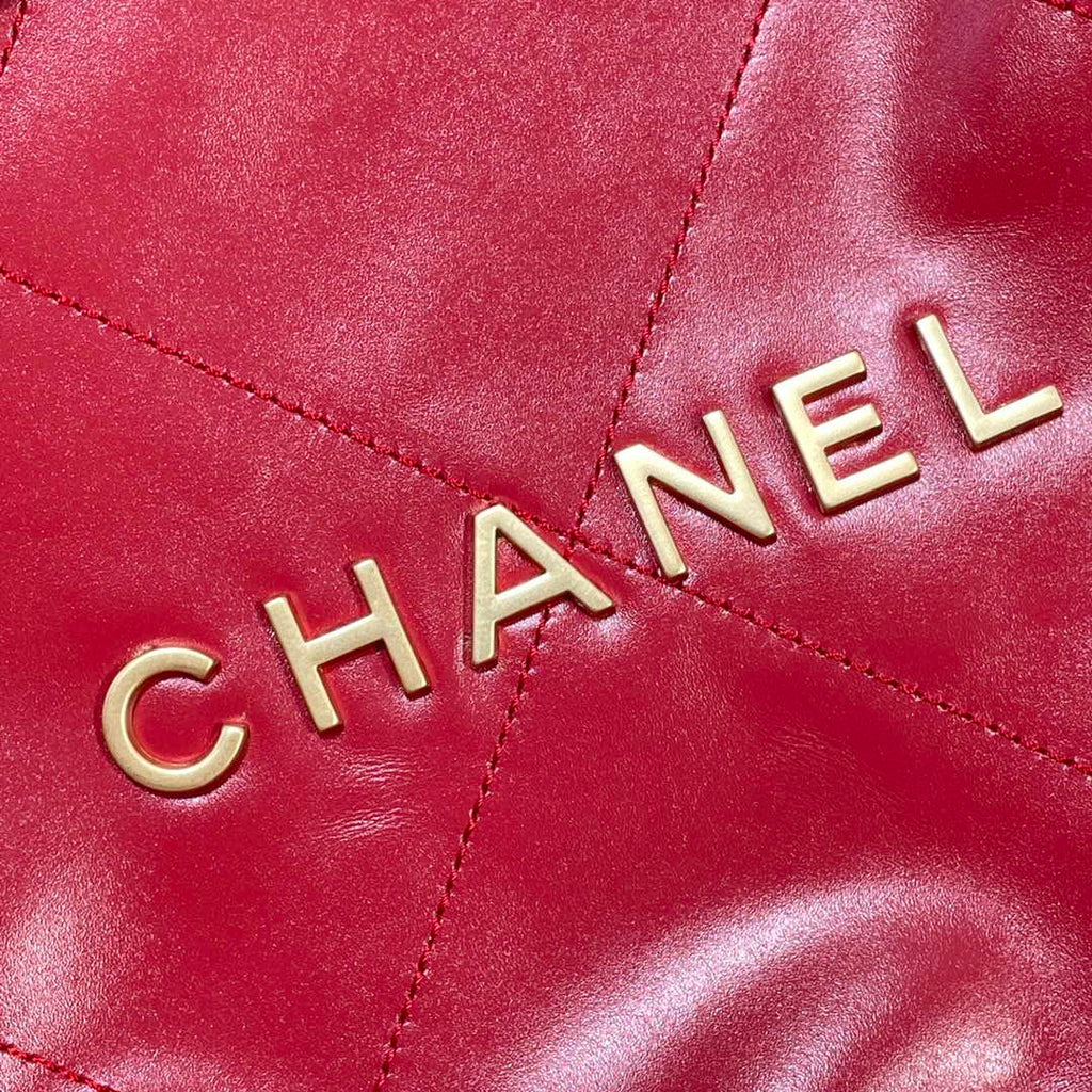 Chanel 22 Handbag Shiny Calfskin AS3261 Red