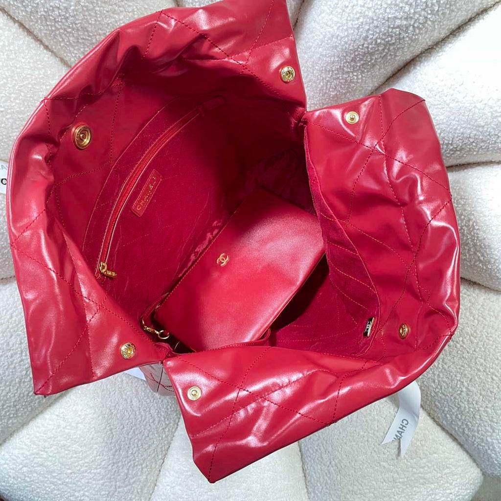 Chanel 22 Handbag Shiny Calfskin AS3261 Red