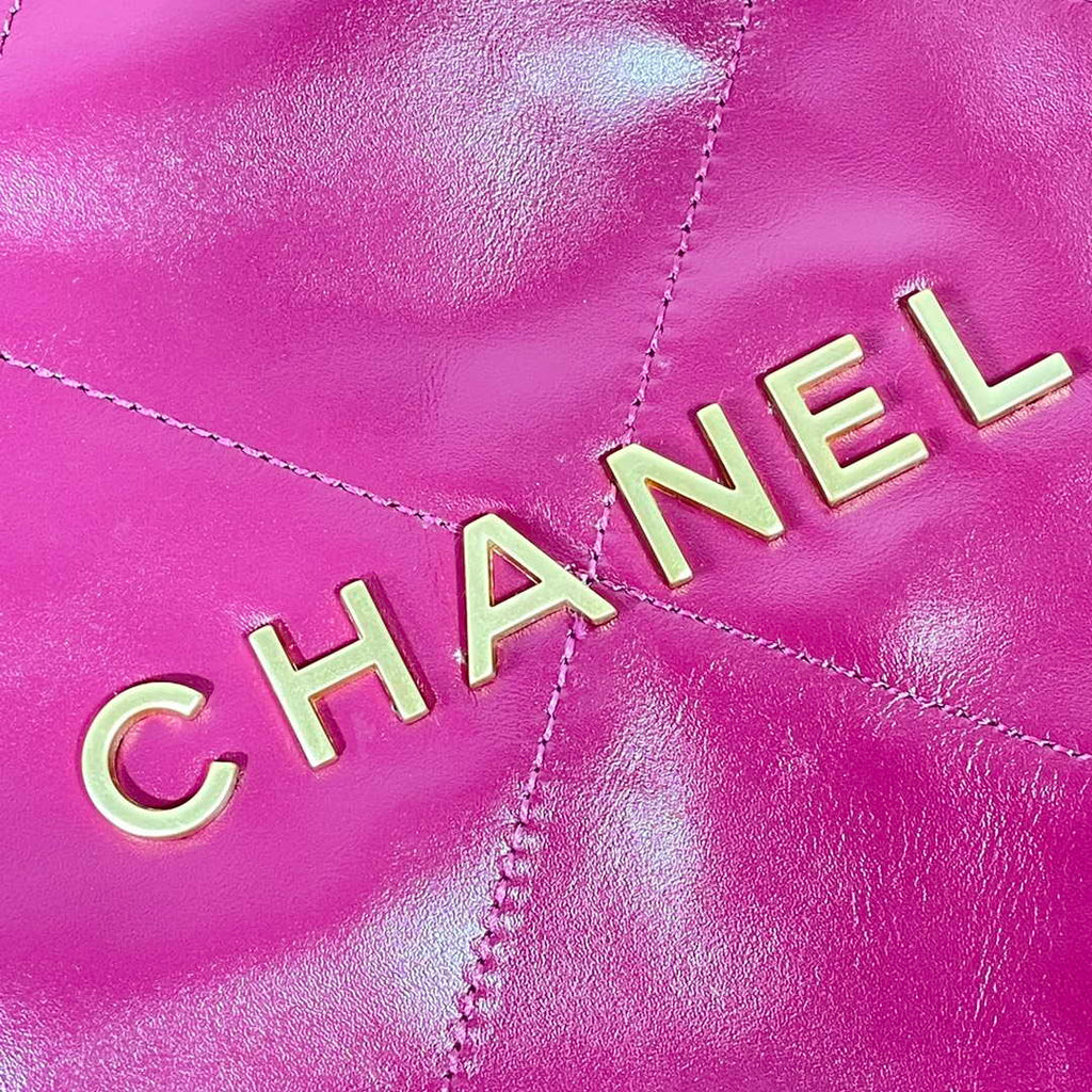 Chanel 22 Handbag Shiny Calfskin AS3261 Rose Red