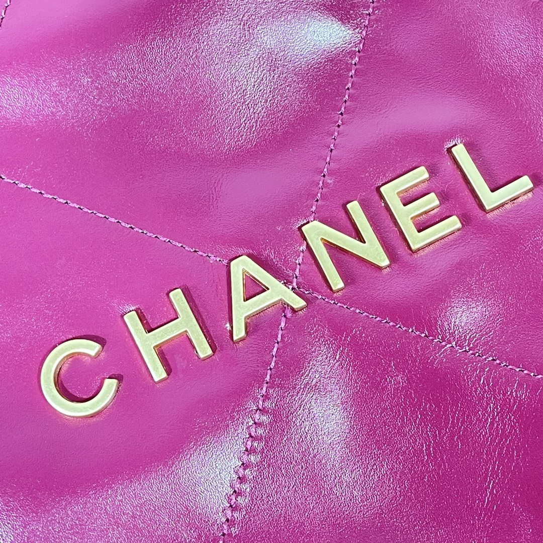 Chanel 22 Handbag Shiny Calfskin AS3261 Rose Red