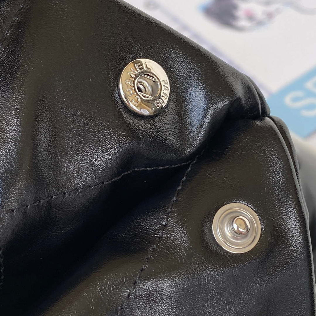 Chanel 22 Handbag Shiny Calfskin Gold AS3261 Black with Silver Logo