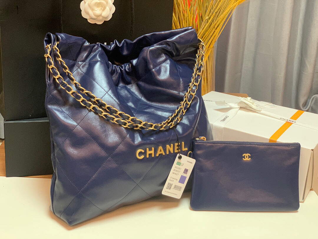 Chanel 22 Handbag Shiny Calfskin Gold AS3261 Navy Blue - Default Title - View 2