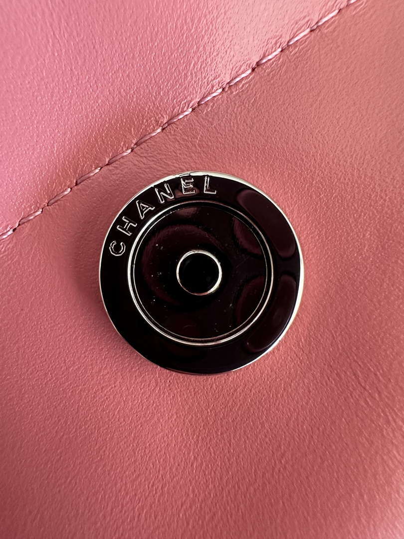 Chanel 22 Handbag Shiny Pink Calfskin AS3261 with Symphony Hardware - Default Title - View 6