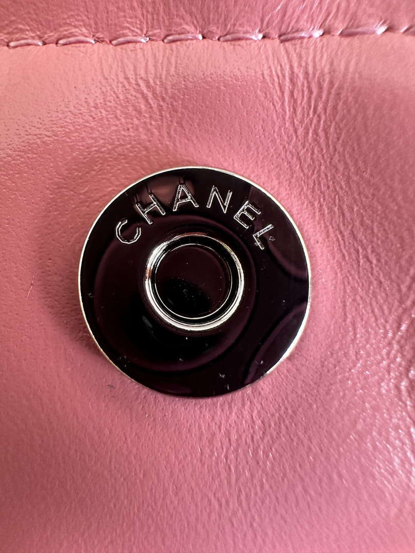 Chanel 22 Handbag Shiny Pink Calfskin AS3261 with Symphony Hardware - Default Title - View 9
