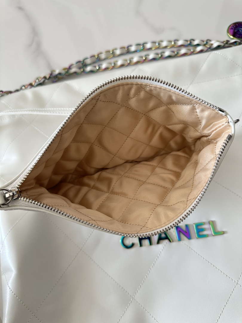 Chanel 22 Handbag Shiny White Calfskin AS3261 with Symphony Hardware