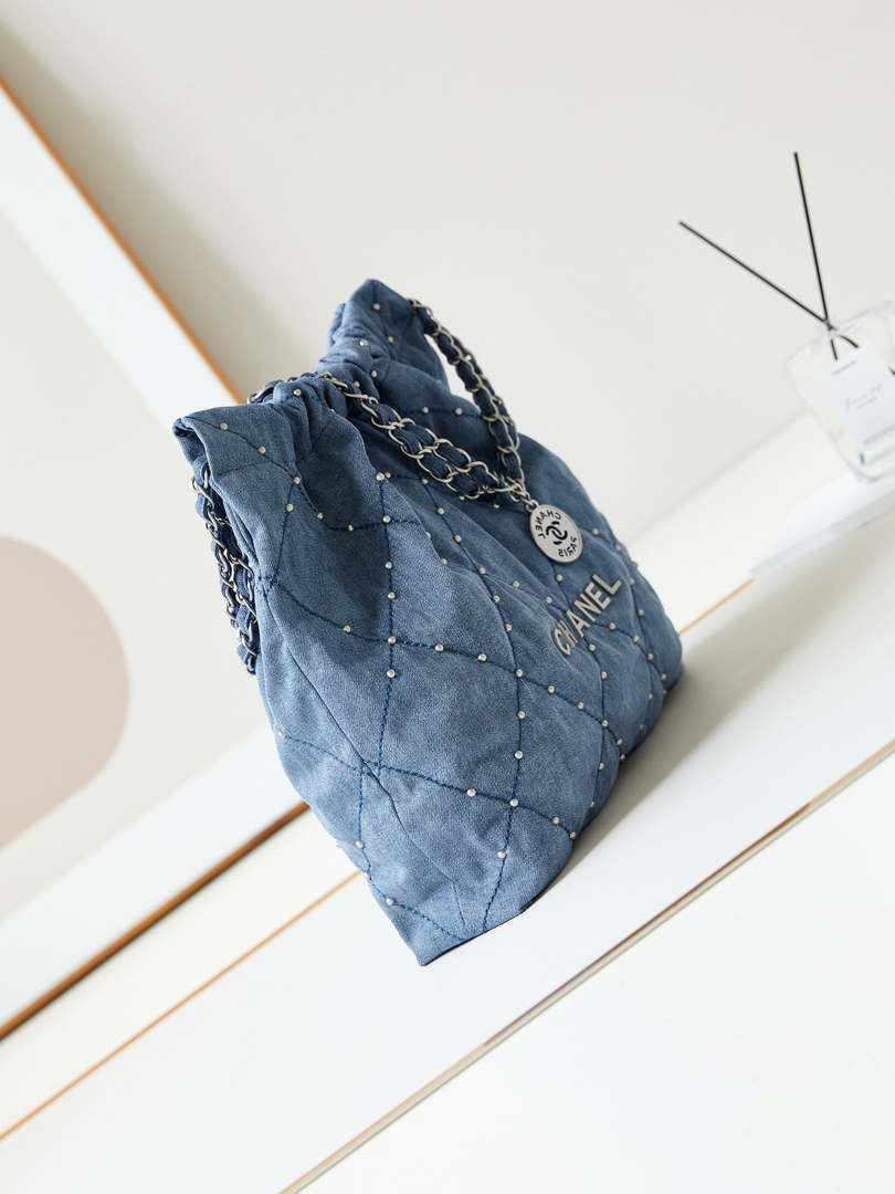 Chanel 22 Handbag Washed Denim & Silver-Tone Metal AS3261 Blue