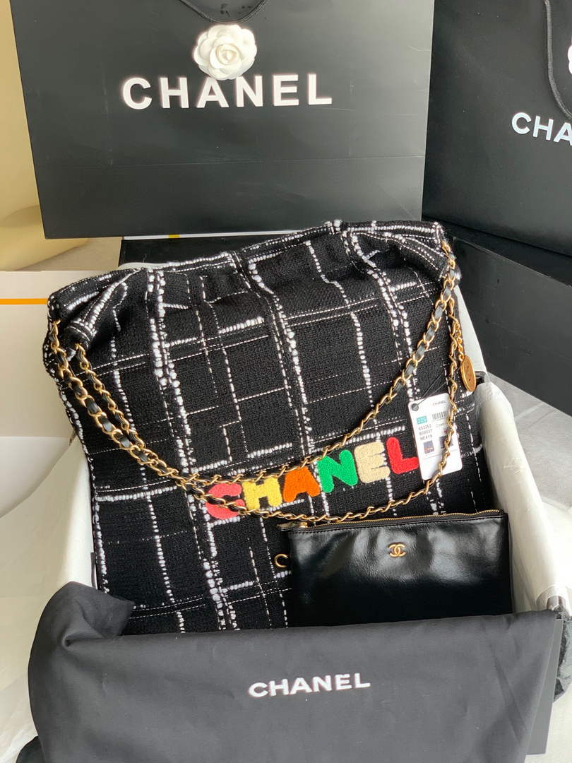 Chanel 22 Large Handbag Clothes Gold-Tone Metal AS3262 Black