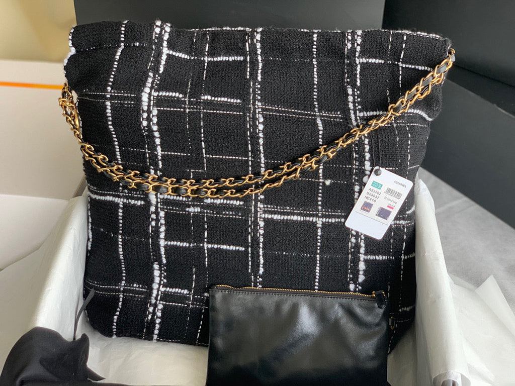 Chanel 22 Large Handbag Clothes Gold-Tone Metal AS3262 Black