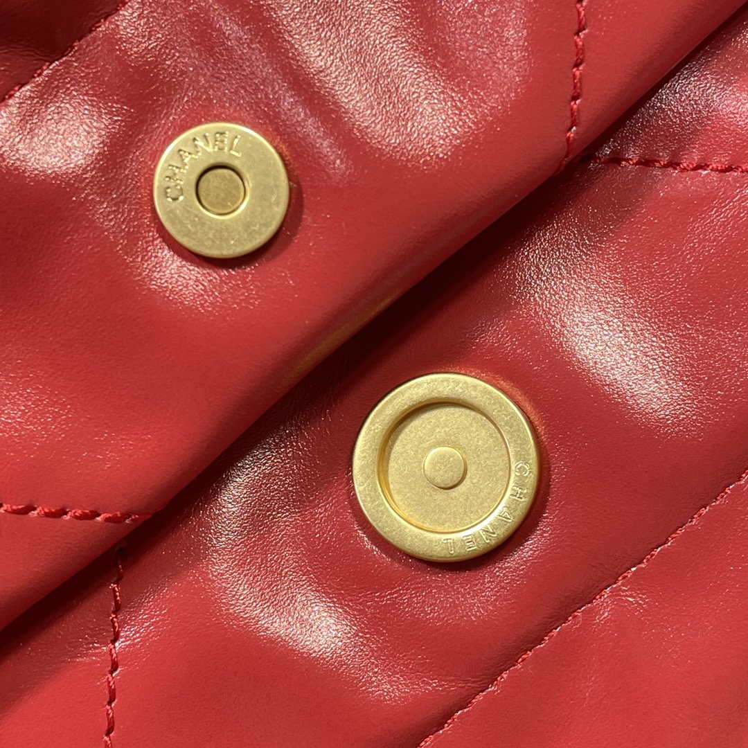 Chanel 22 Large Handbag Shiny Calfskin AS3262 Red