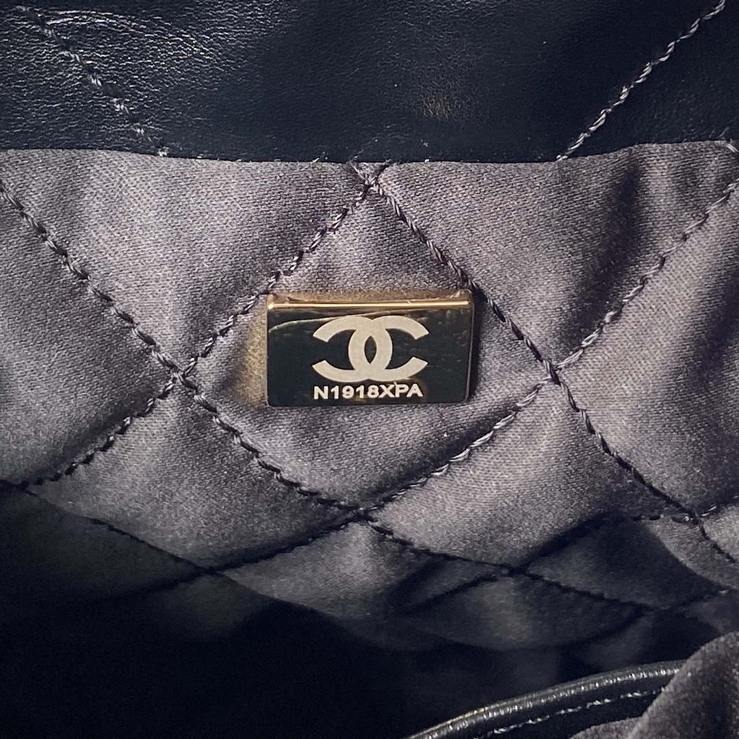 Chanel 22 Mini Handbag AS3980 Shiny Calfskin & Gold-Tone Metal Black - Default Title - View 9